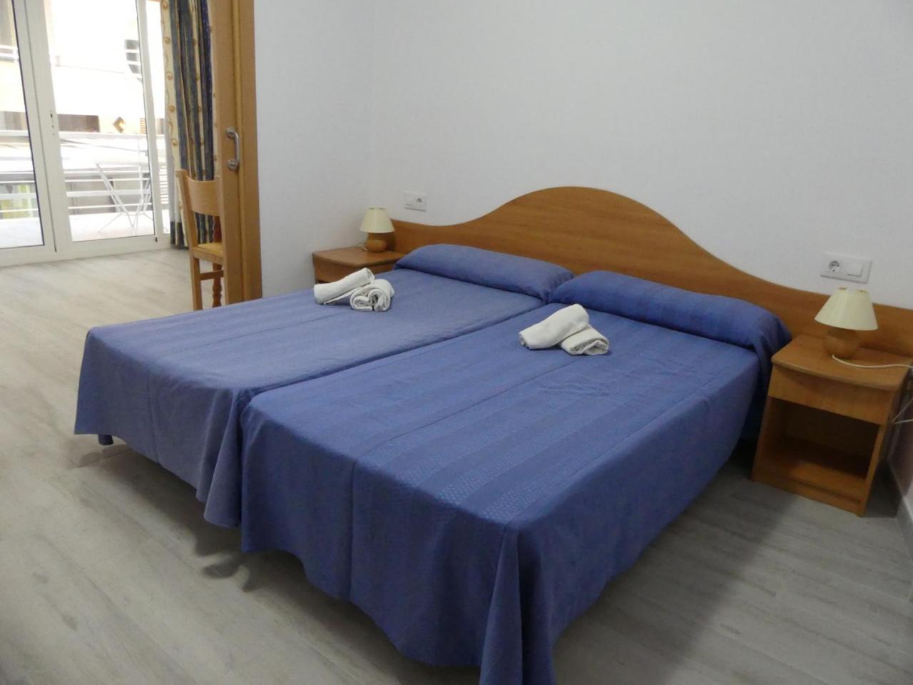 Zeus Alexis Apartment Salou Bagian luar foto