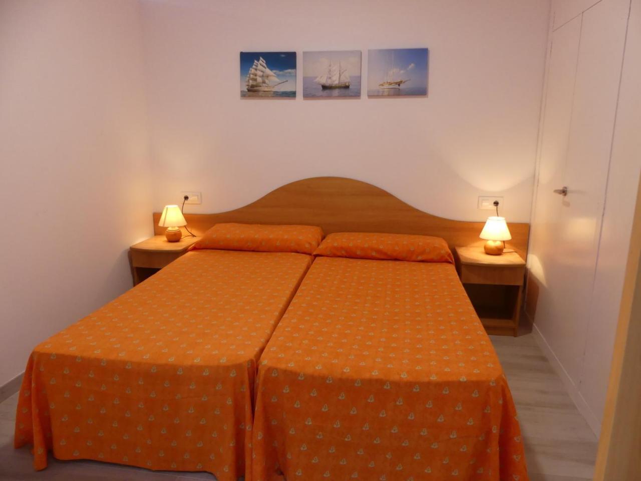 Zeus Alexis Apartment Salou Bagian luar foto